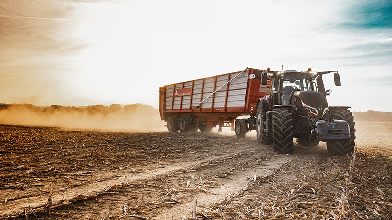 Valtra-Q-Series-powerful-fuel-efficient-tractor-800x450.jpg