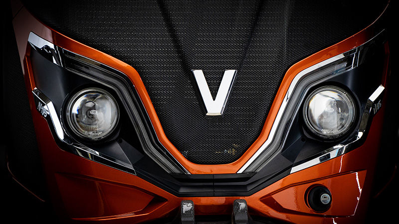 Valtra-Unlimited-Burnt-Orange-design_800x450.jpg