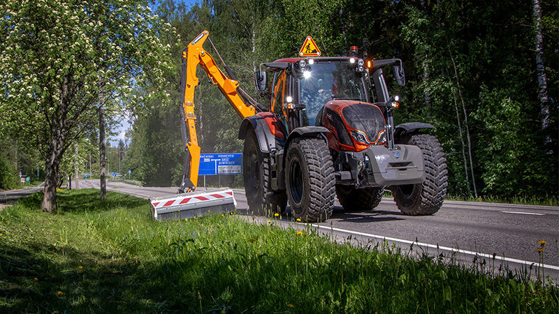 Valtra-Unlimited-Municipality-3_800x450.jpg