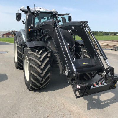 Valtra-Yara-T234withNSensor.jpg