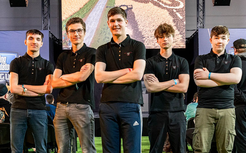 Valtra_FSL_team_2023.jpg