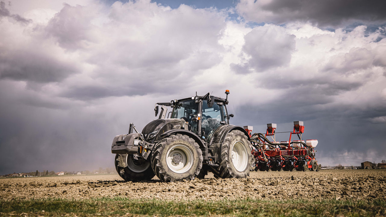 Valtra_SmartTurn_3_.jpg
