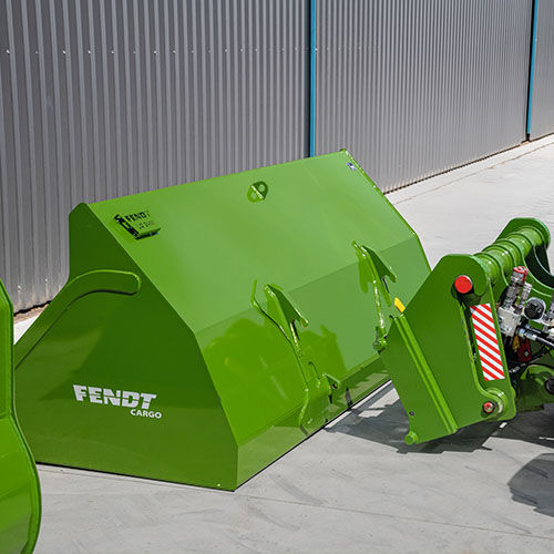 Fendt Material Handling 