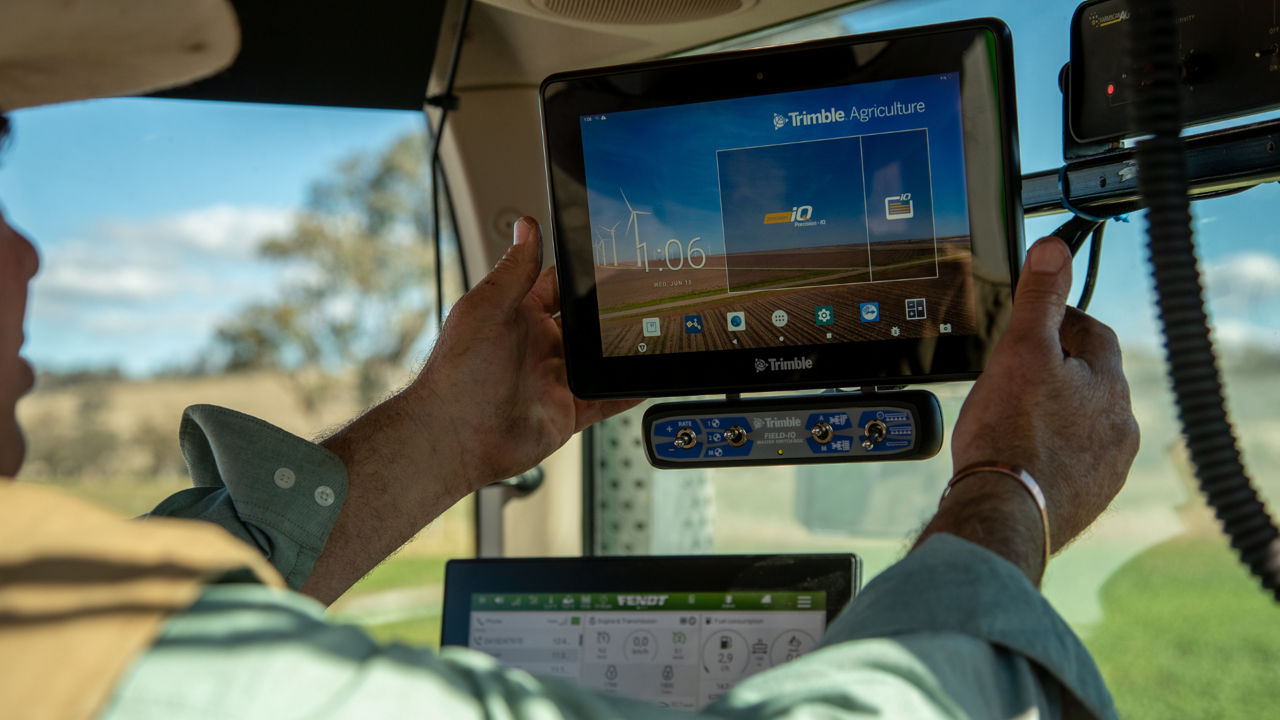 PTx Trimble Field-IQ crop input control system on a seeder tractor