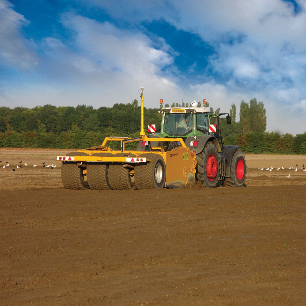 A tractor uses the PTx Trimble FieldLevel II system.