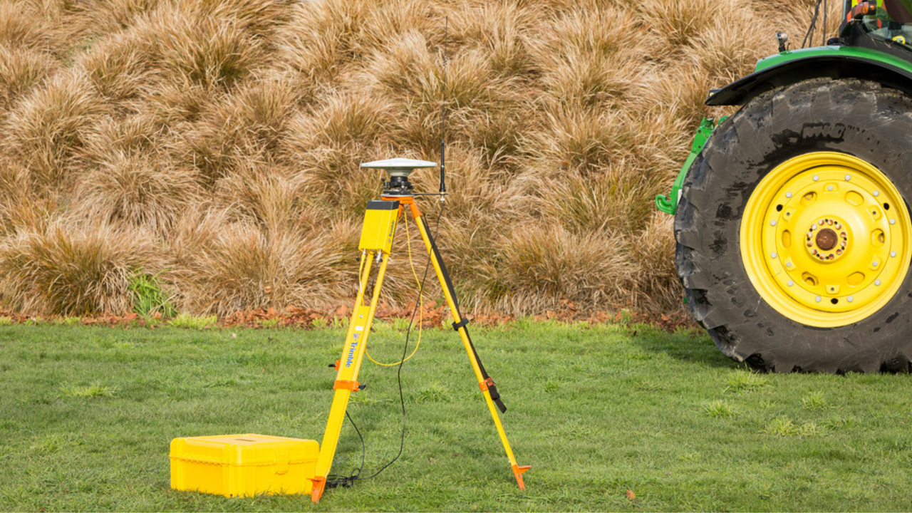 R750 Modular GNSS Receiver on a stand