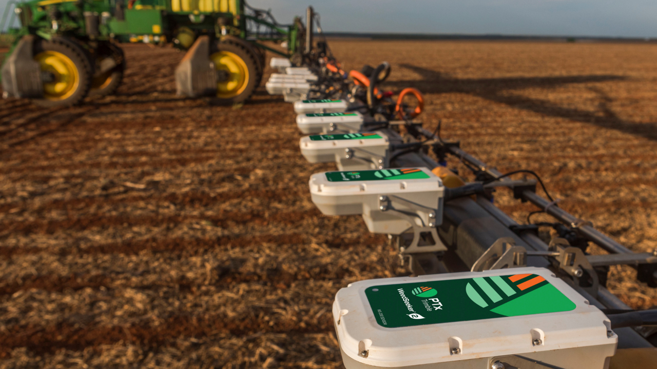 A side view of the PTx Trimble WeedSeeker 2 system