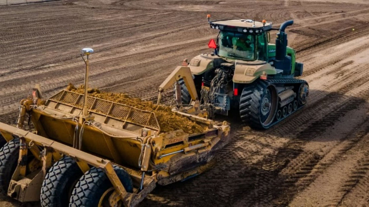Land forming equipment using PTx Trimble's WM-FieldForm system