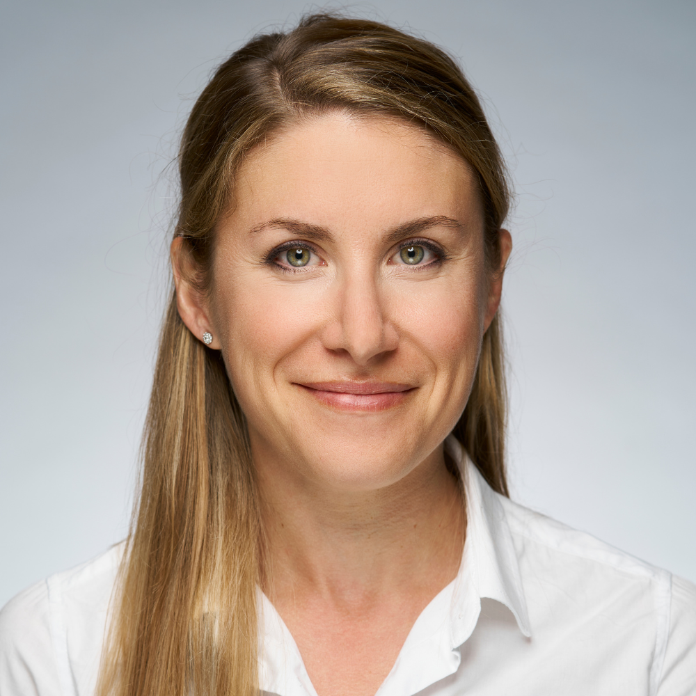 Samantha Shultz headshot