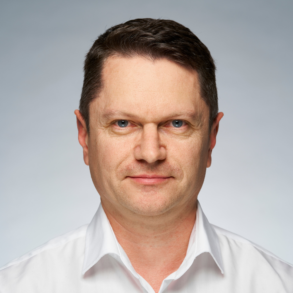 Taras Doroshchak headshot