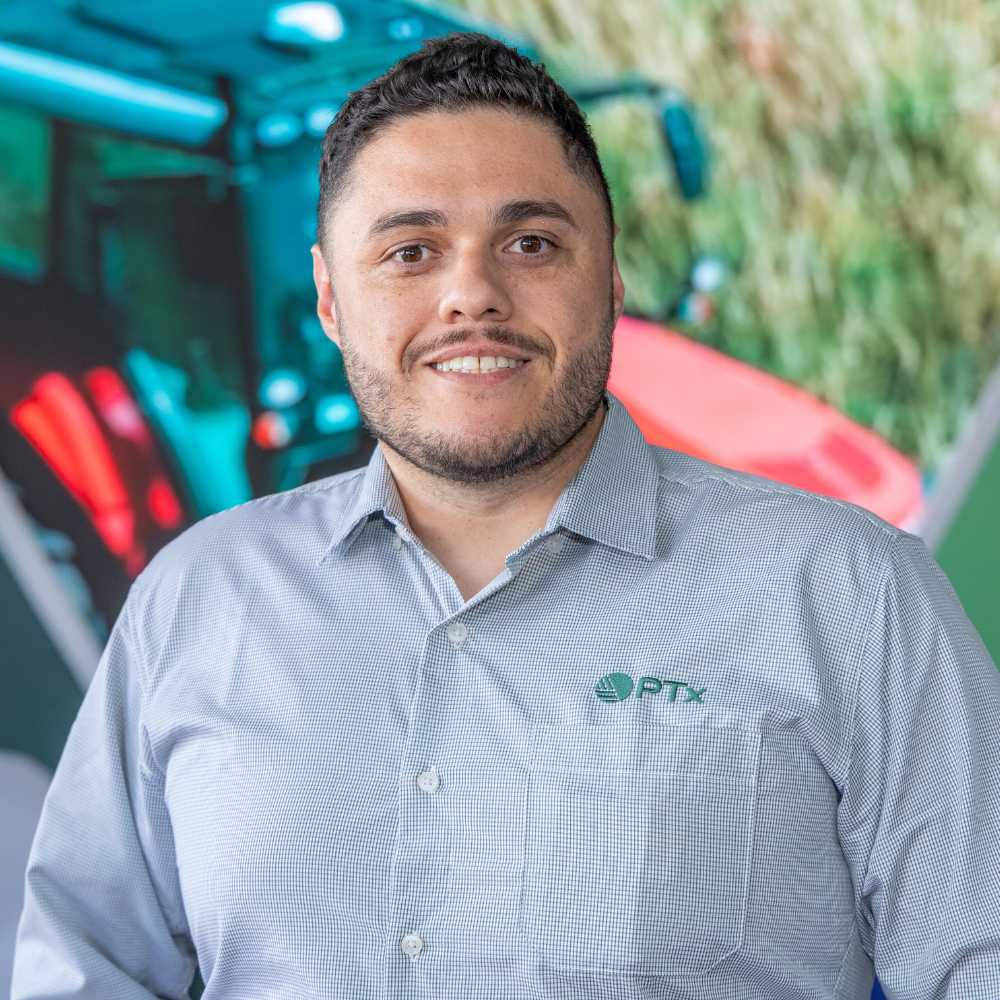 Tulio Pereira headshot