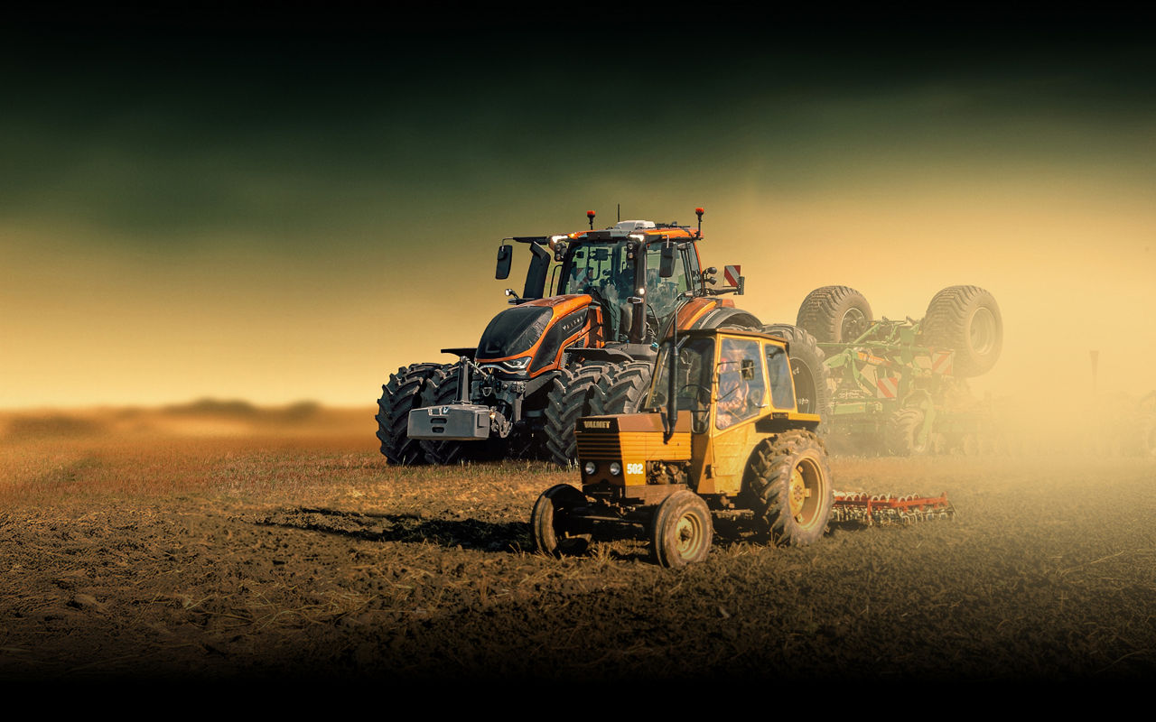 valtra-75-years-tractors_4000x2500.jpg
