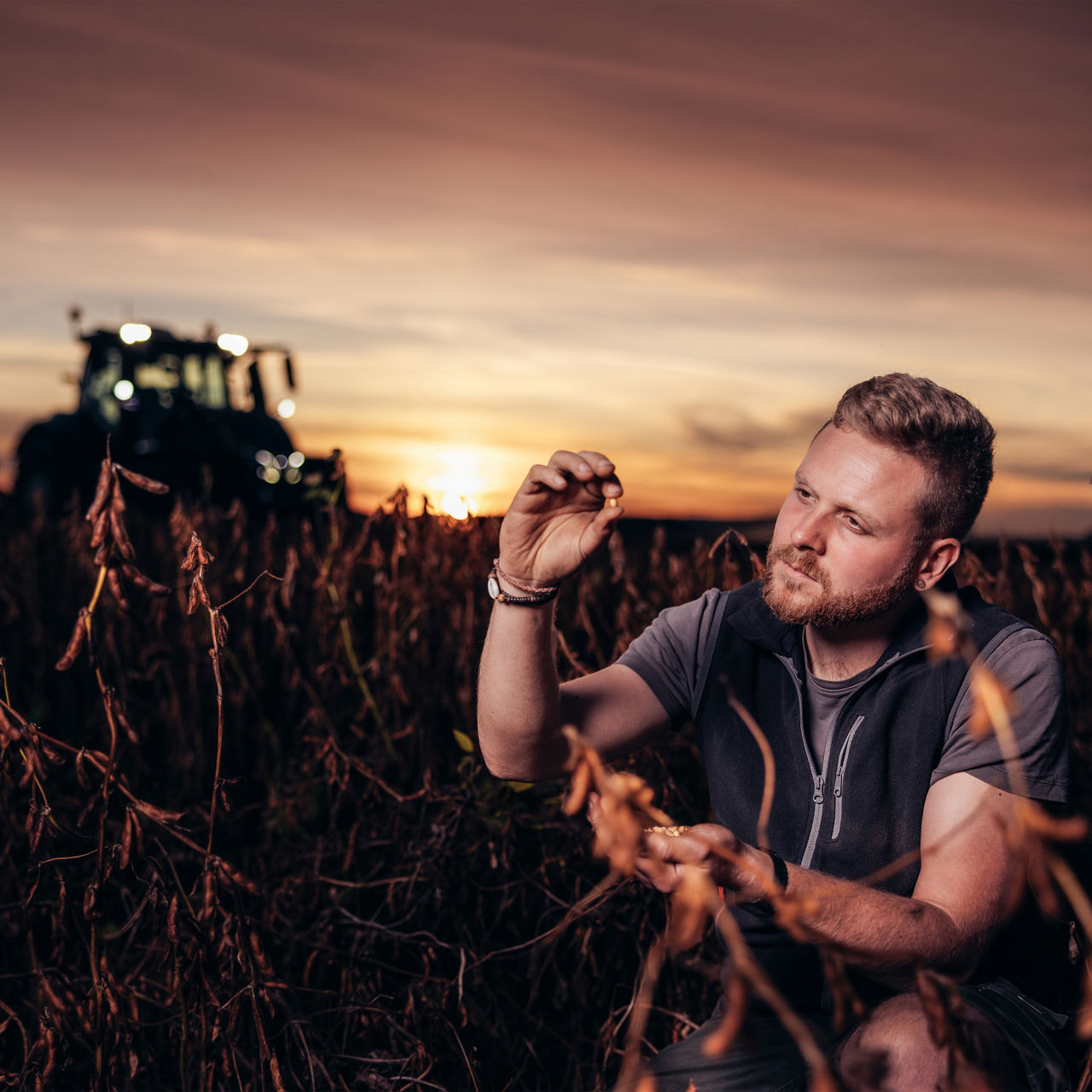 valtra-agco-finance-your-partner_4000x4000.jpg