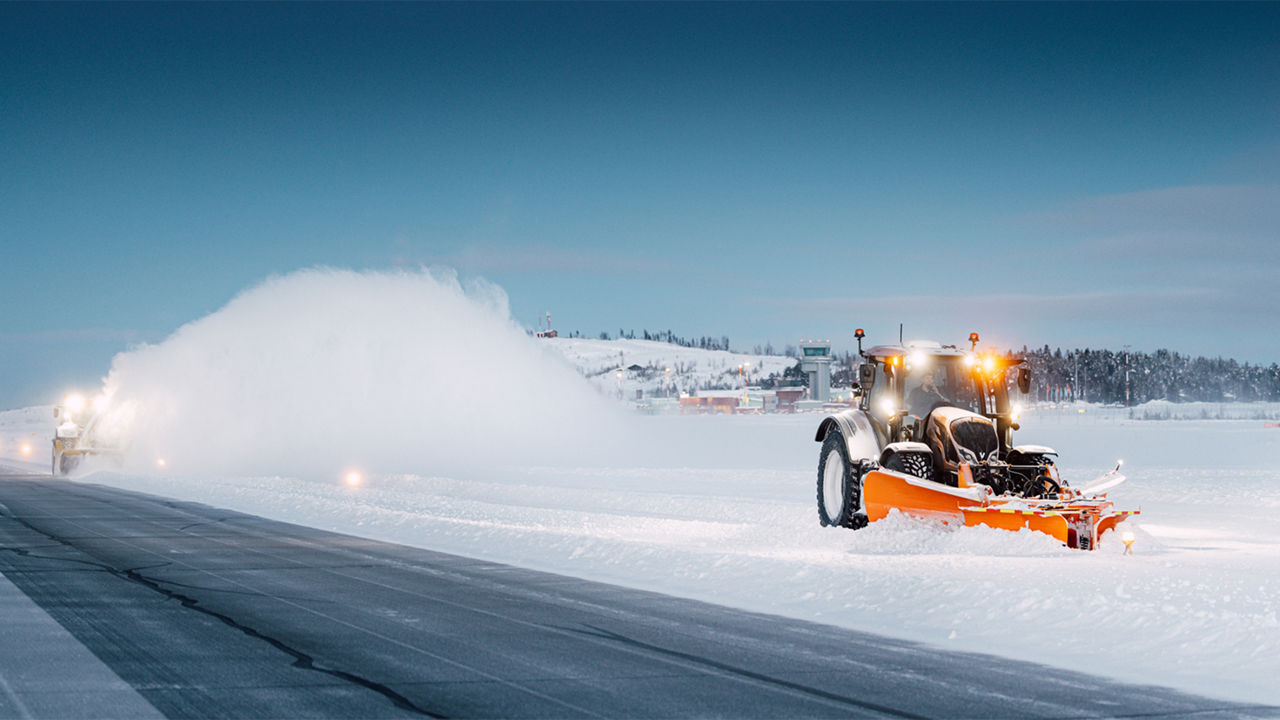 valtra-airport-visibility_1600x900.jpg