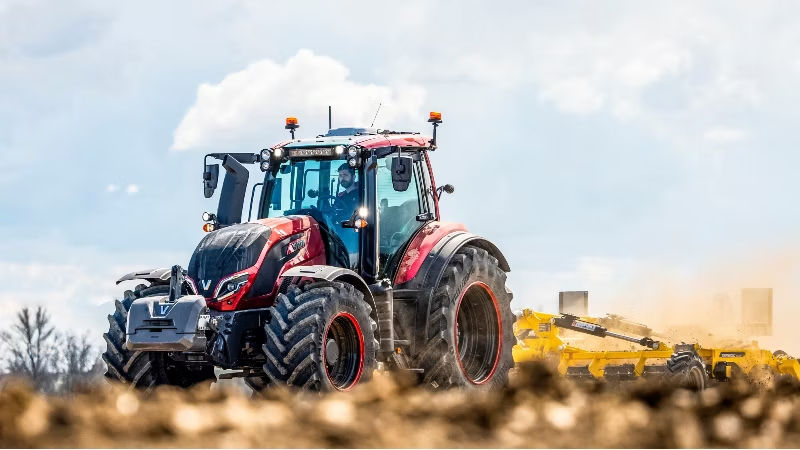 valtra-comfort-pro-package_450x800.jpg