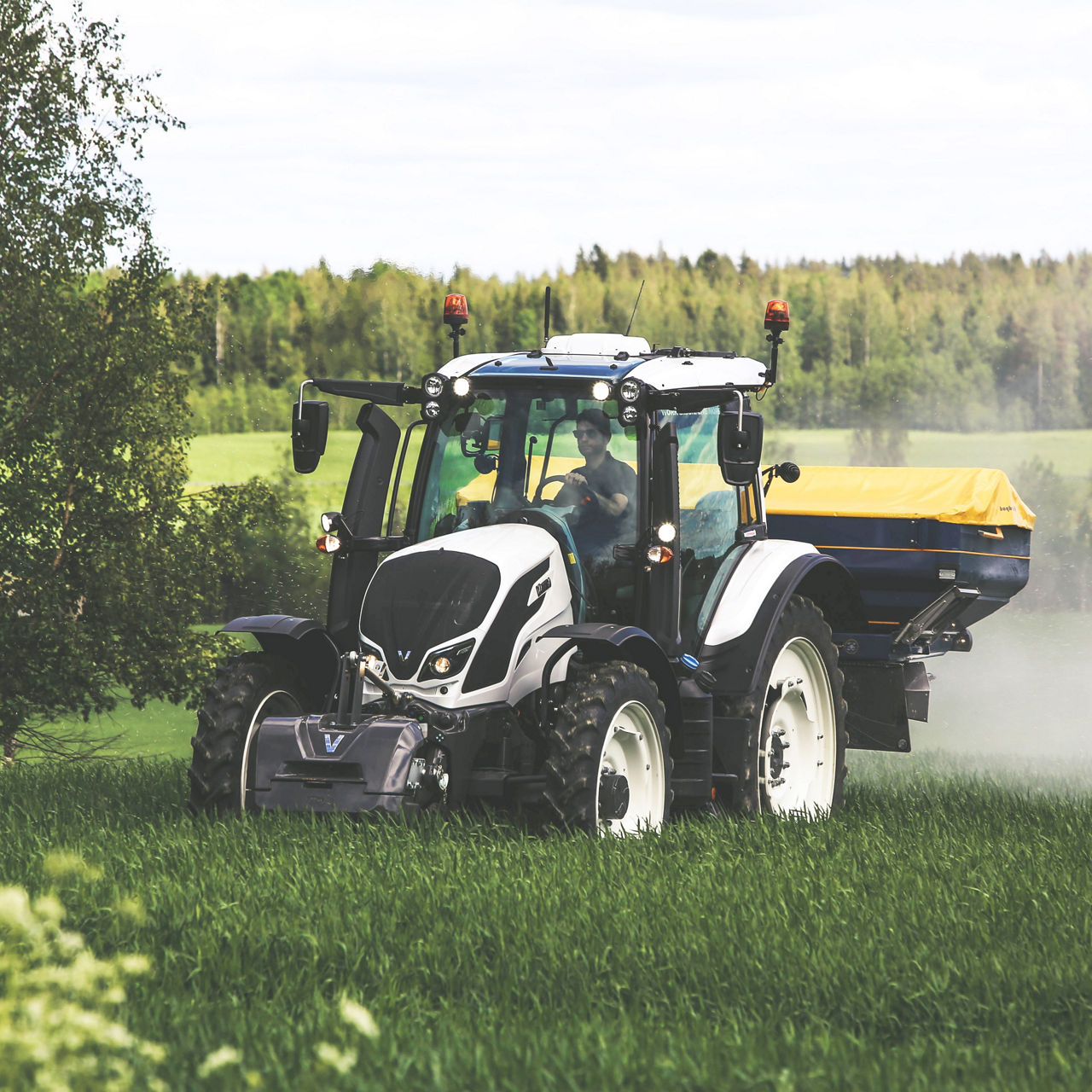 valtra-farming-tractor-kurikka-nseries-n174-4-800.jpg