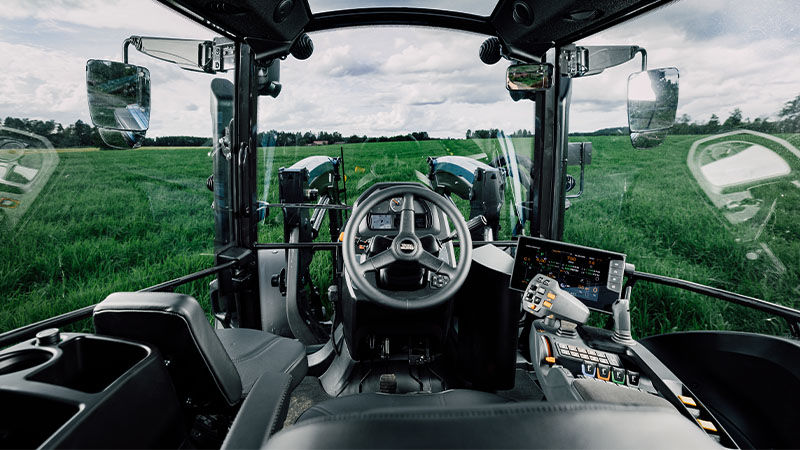 valtra-g135-best-visibility-and-loader-tractor_800x450.jpg