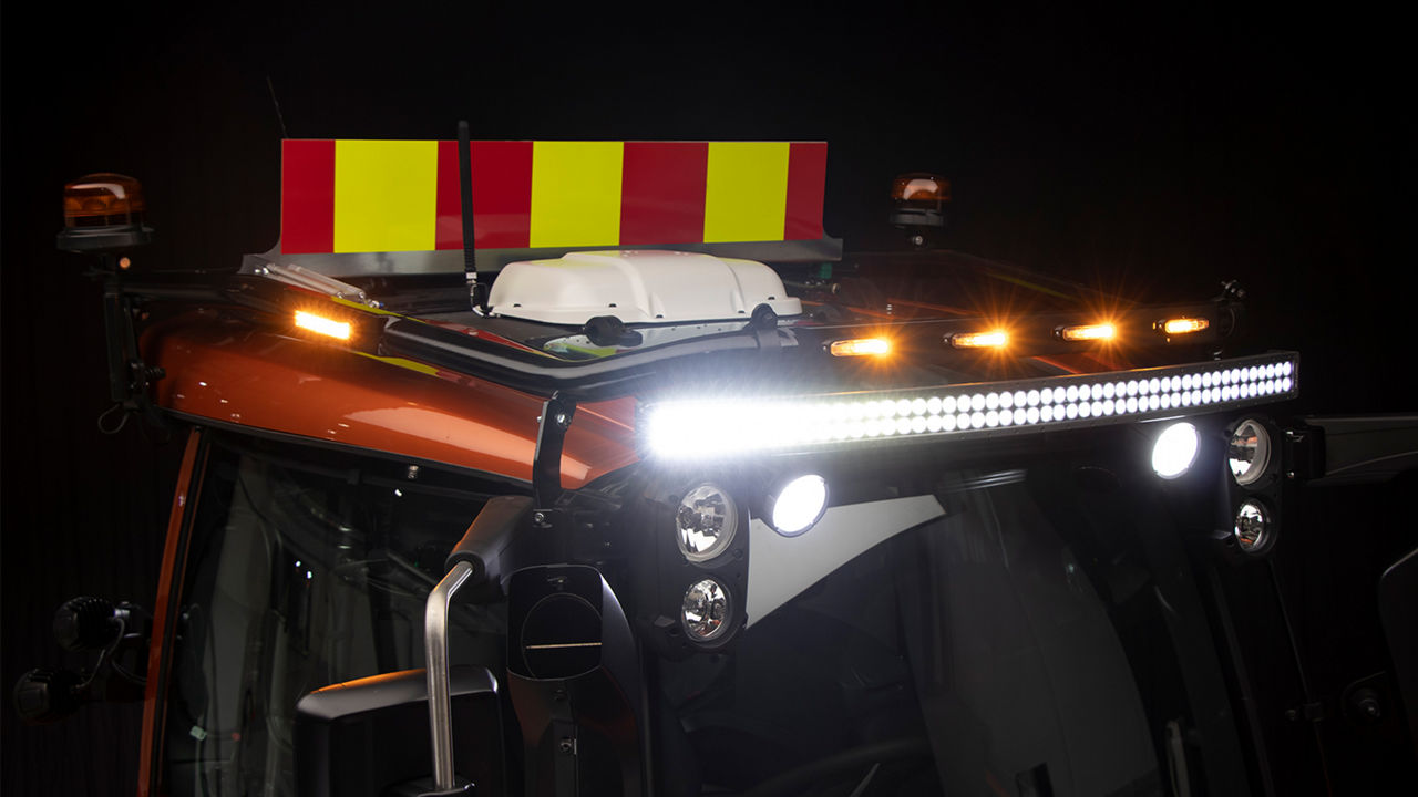 valtra-municapility-safety-features_1600x900.jpg