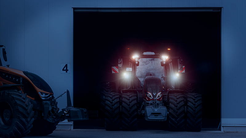 valtra-s-series-intelligent-lighting_800x450.png