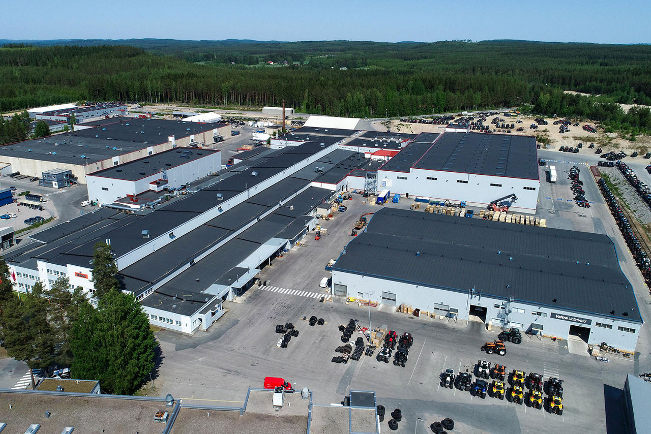 valtra-suolahti-factory-operates-on-renewable-energy.jpg