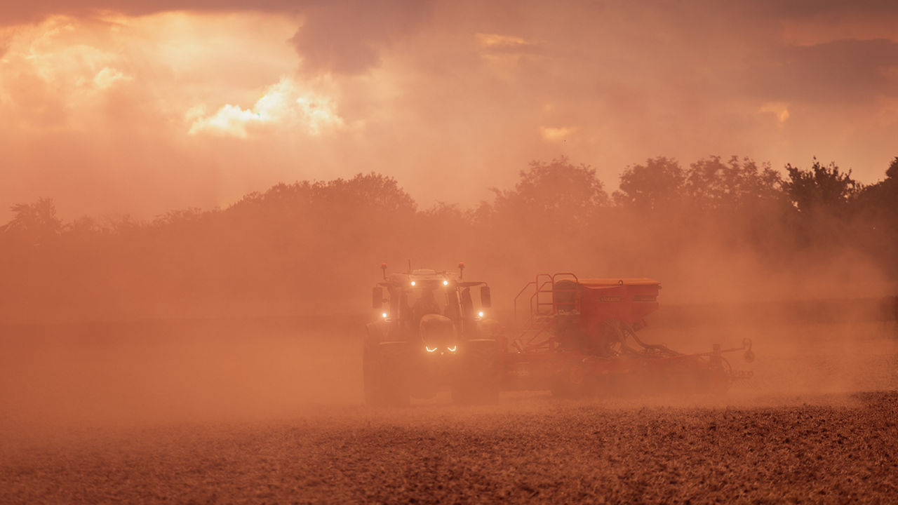 valtra-t-series-365-visibility_1600x900.jpg