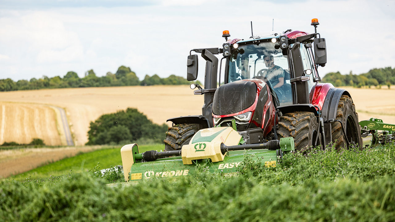 valtra-t-series-normal-mode_1600x900.jpg