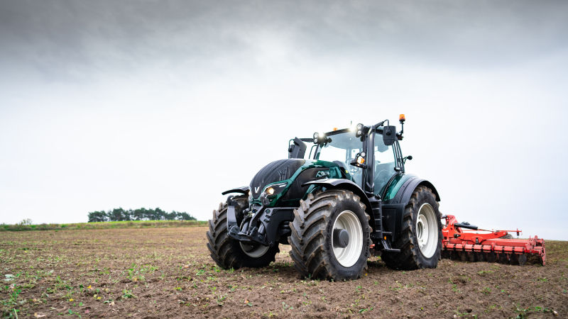 Valtra T Series Hero