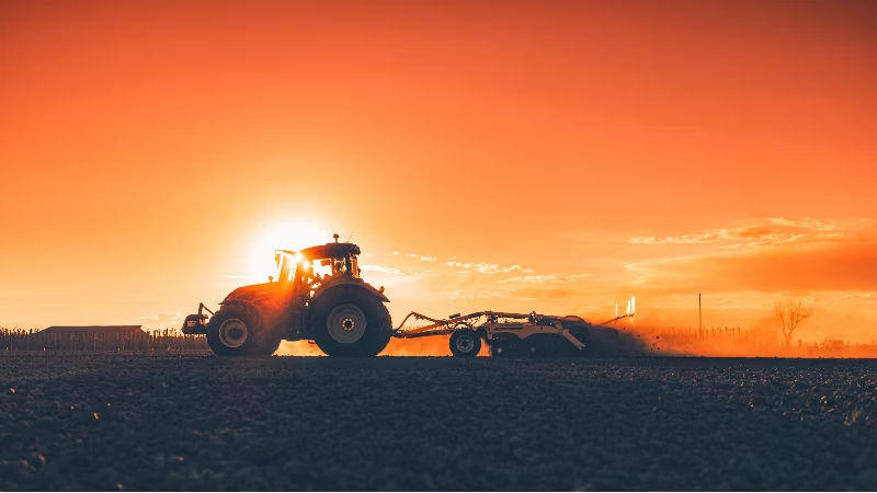 valtra-technology-pro-x-package_450x800.jpg