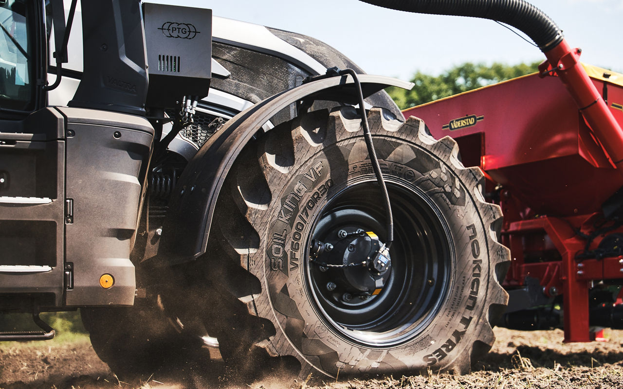 valtra-unlimited-ctis_1600x900.jpg