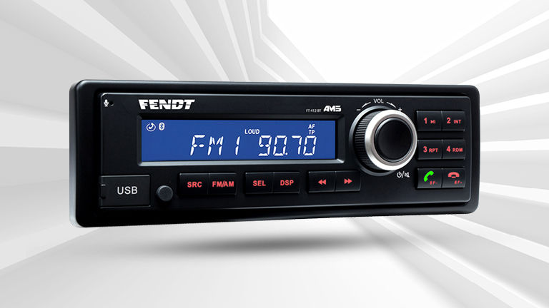 A picture of a Fendt tractor radio front panel