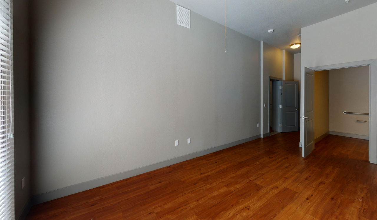 21 Fitzsimons - Aurora, CO - Flex