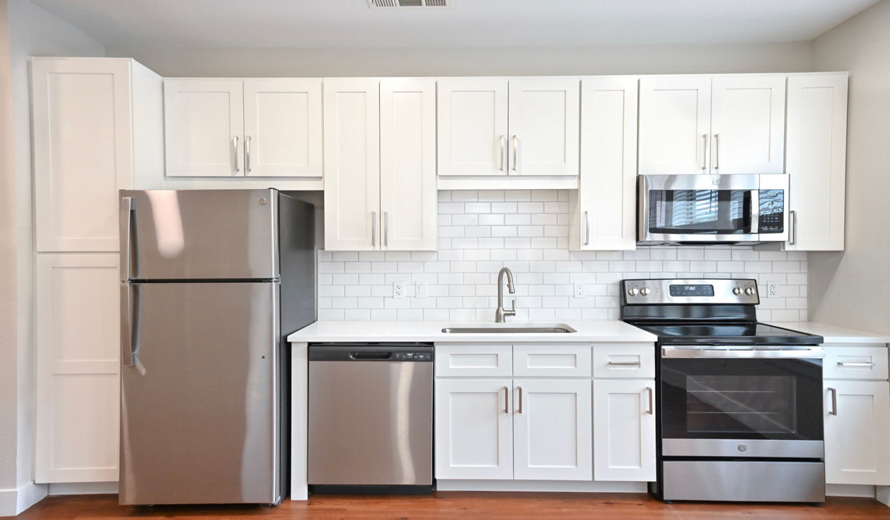 21 Fitzsimons - Aurora, CO - Living Space