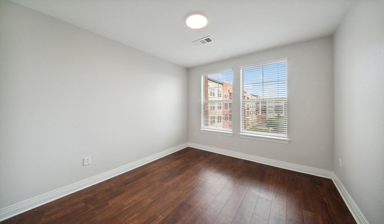 21 Fitzsimons - Aurora, CO - Living Room