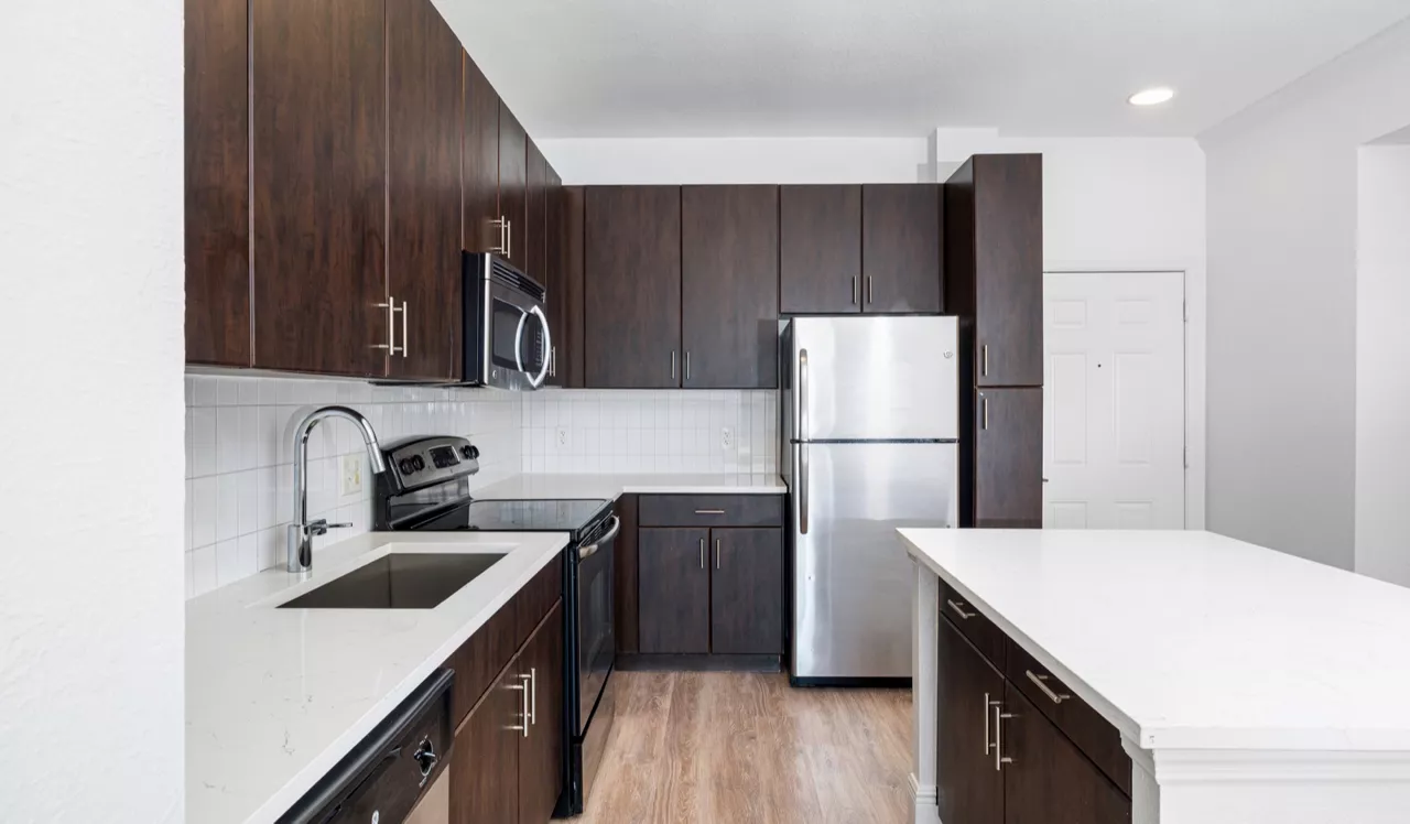 City Center on 7th - Pembroke Pines, FL - Interior - Kitchen