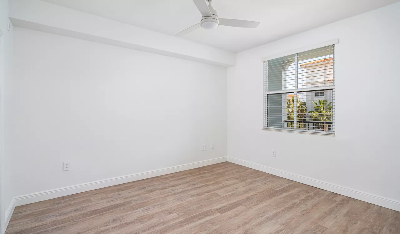 City Center on 7th - Pembroke Pines, FL - Bedroom