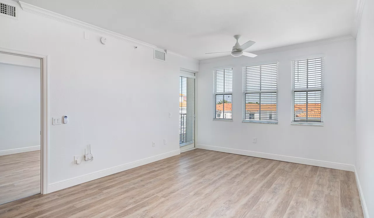 City Center on 7th - Pembroke Pines, FL - Living Room