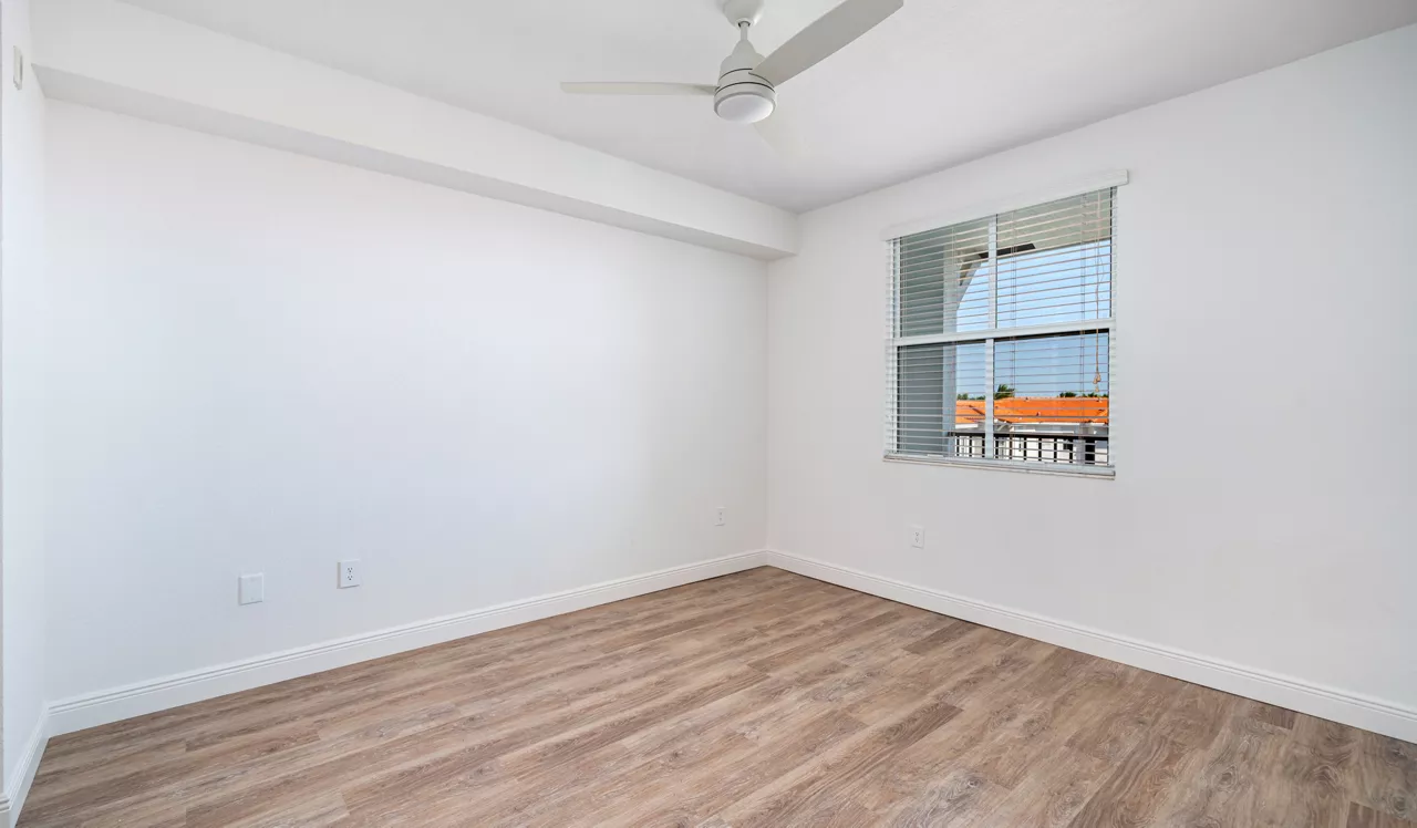 City Center on 7th - Pembroke Pines, FL - Bedroom