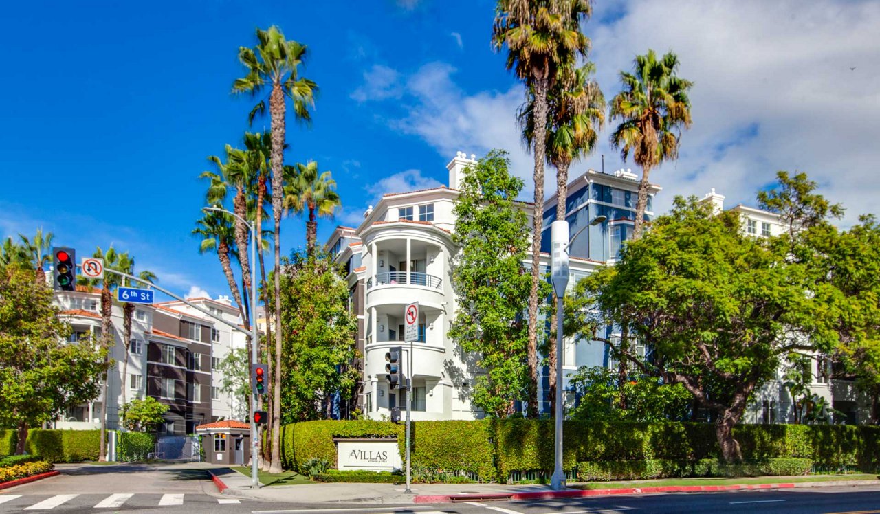 Villas at Park La Brea - Apartments in Los Angeles, CA