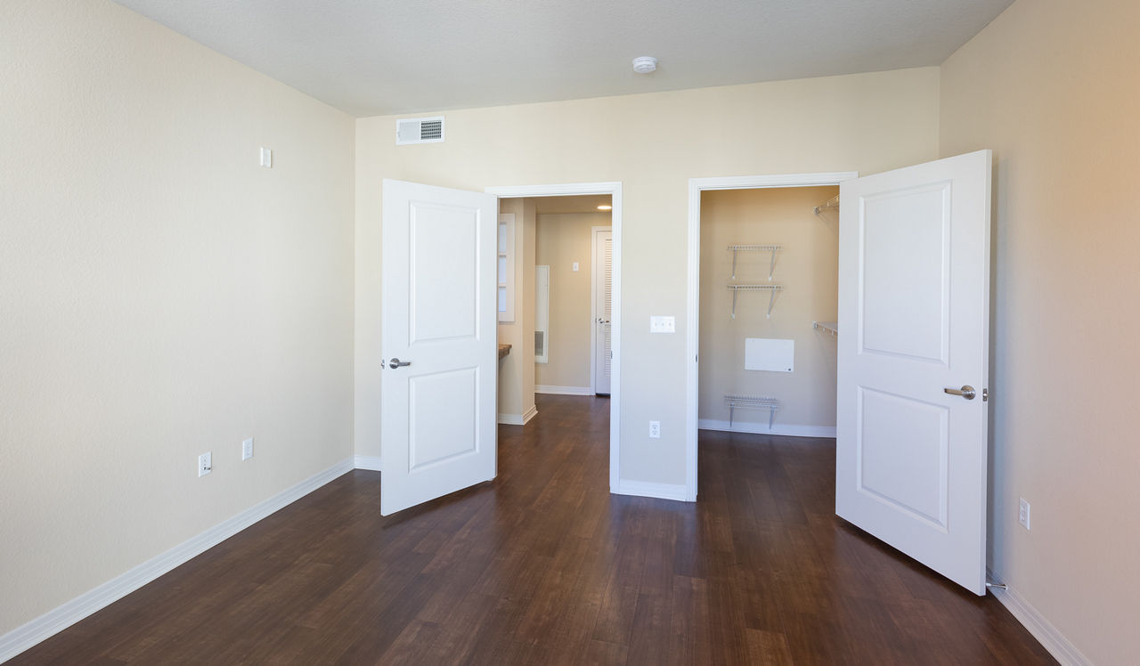 21 Fitzsimons - Aurora, CO - Bedroom