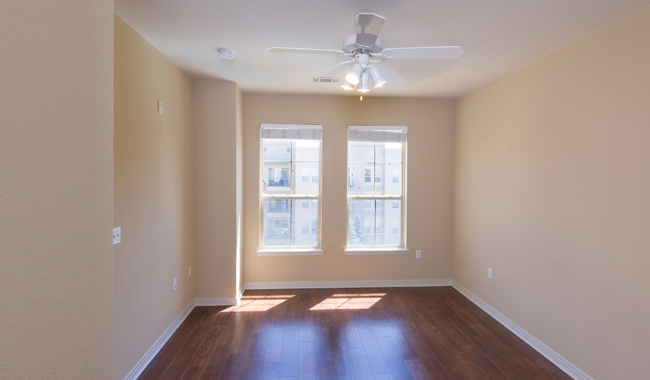 21 Fitzsimons - Aurora, CO - Bedroom