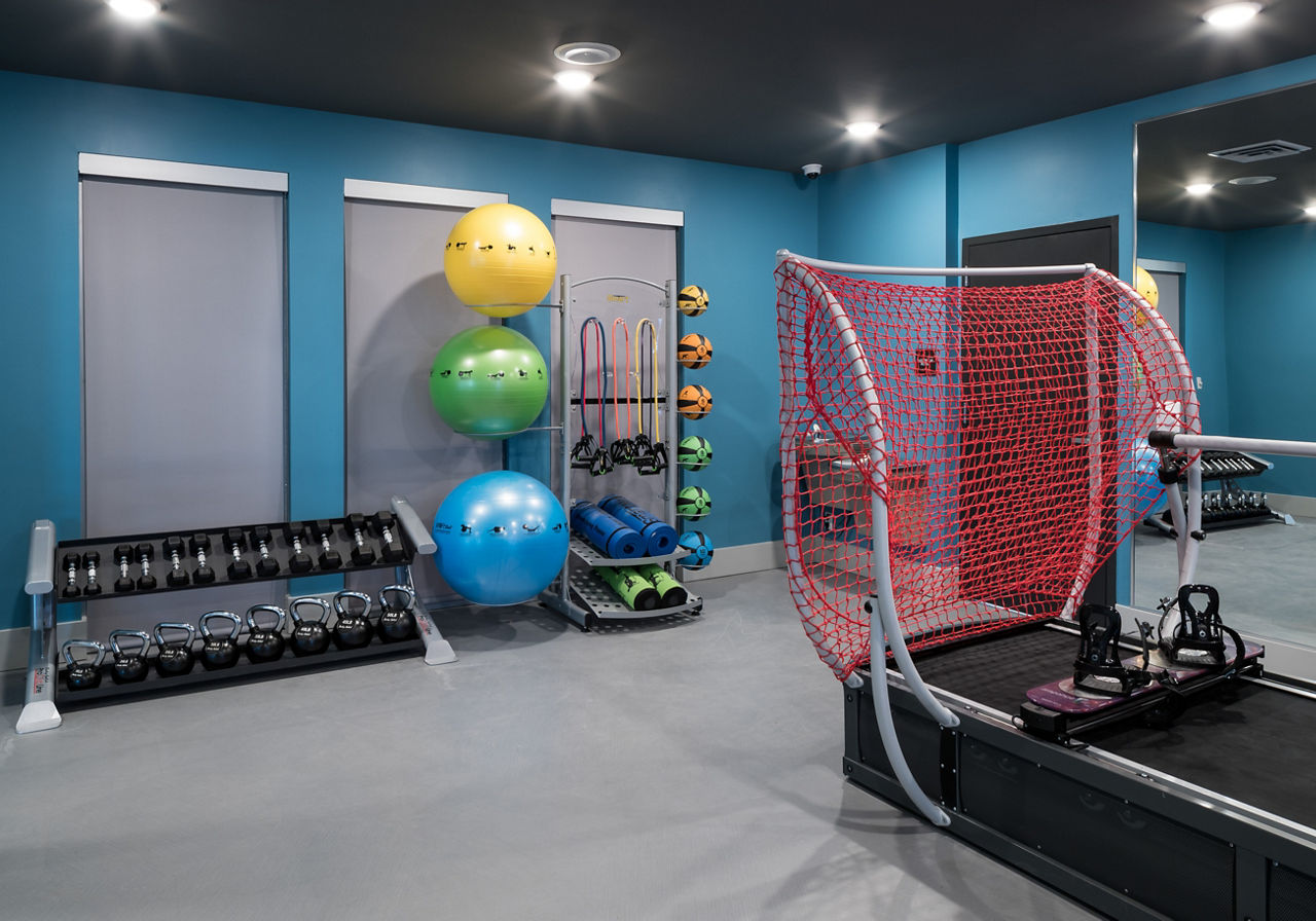 Arapahoe Square - Denver, CO - gym