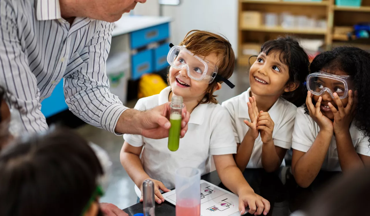 City Center on 7th Apartments - City Center, FL - Children in a classroom