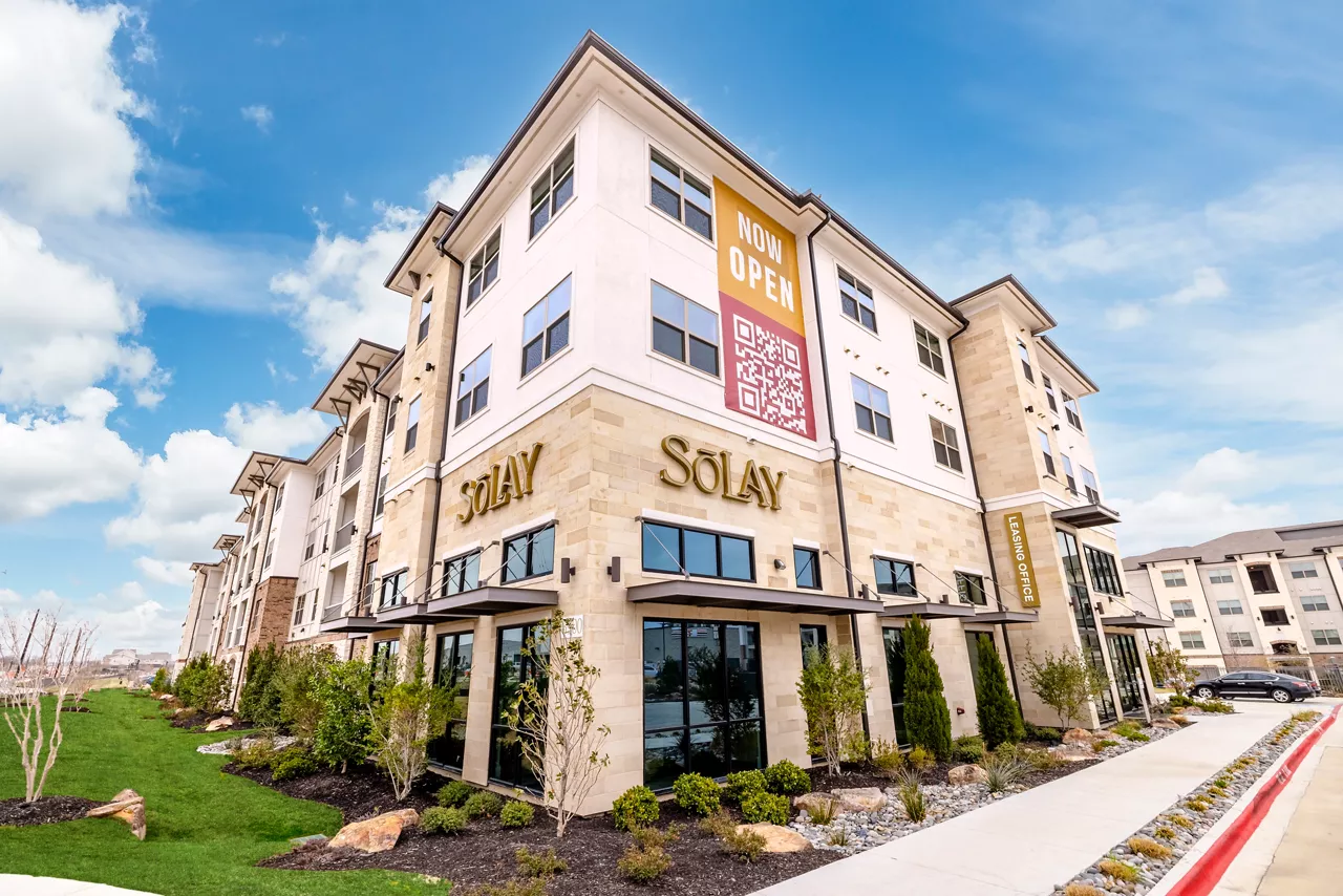 Exterior of Solay