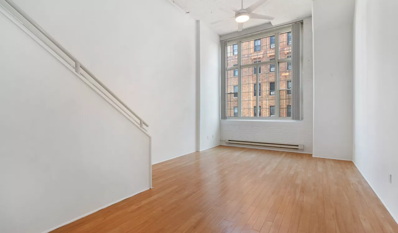 The Riverloft Apartment Homes - Philadelphia, PA - Living Room