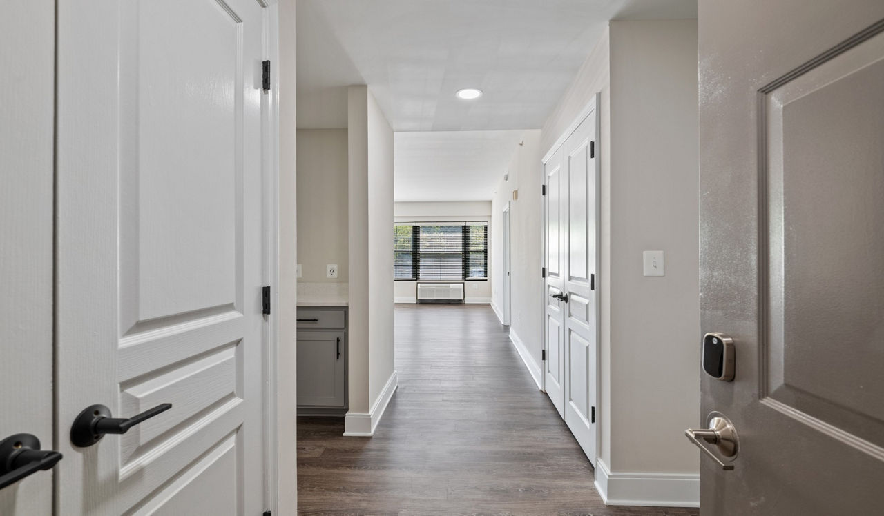 Capital Crescent Trail Residences - Bethesda, MD - Entry