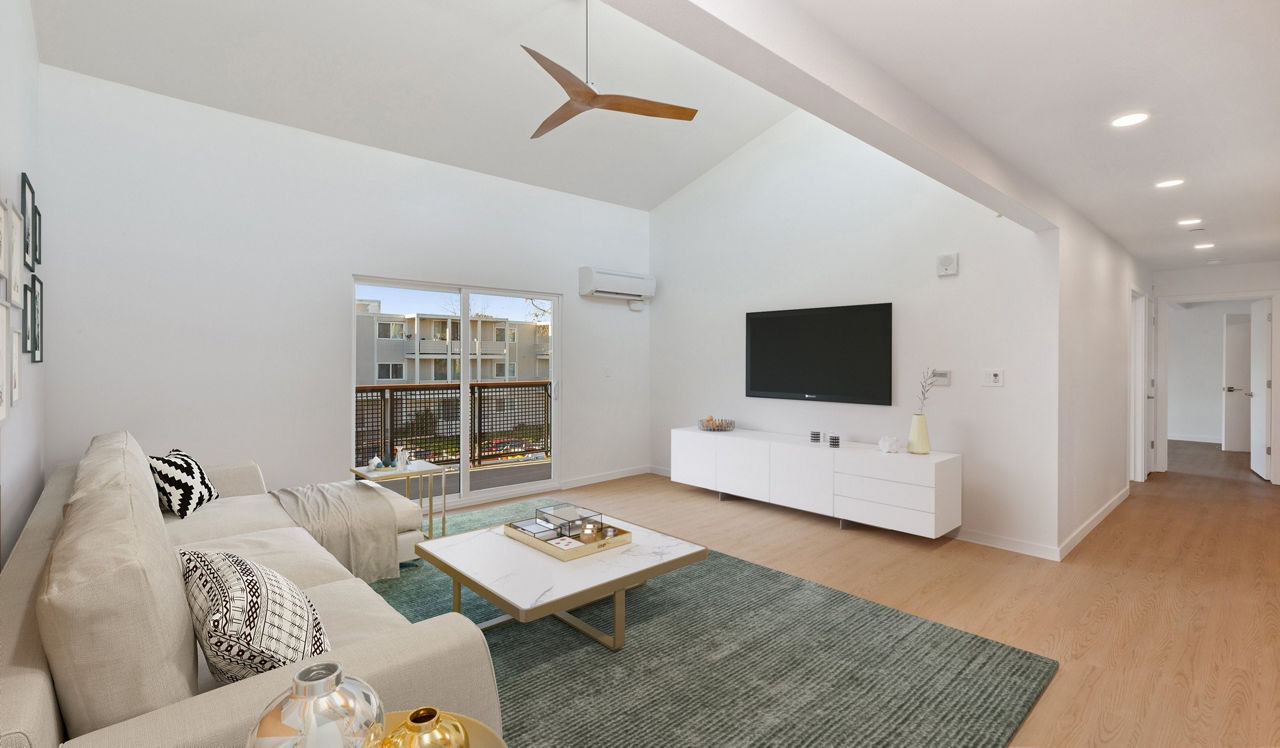707 Leahy - Redwood City - living