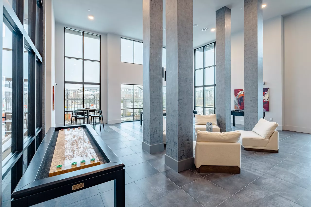Solay - Game Room
