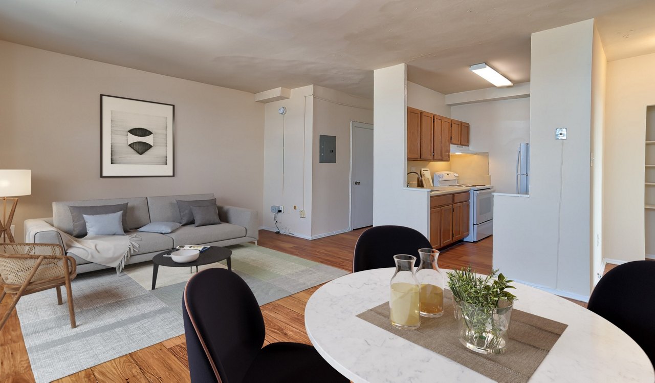 Chestnut Hall Apartments - kitchen