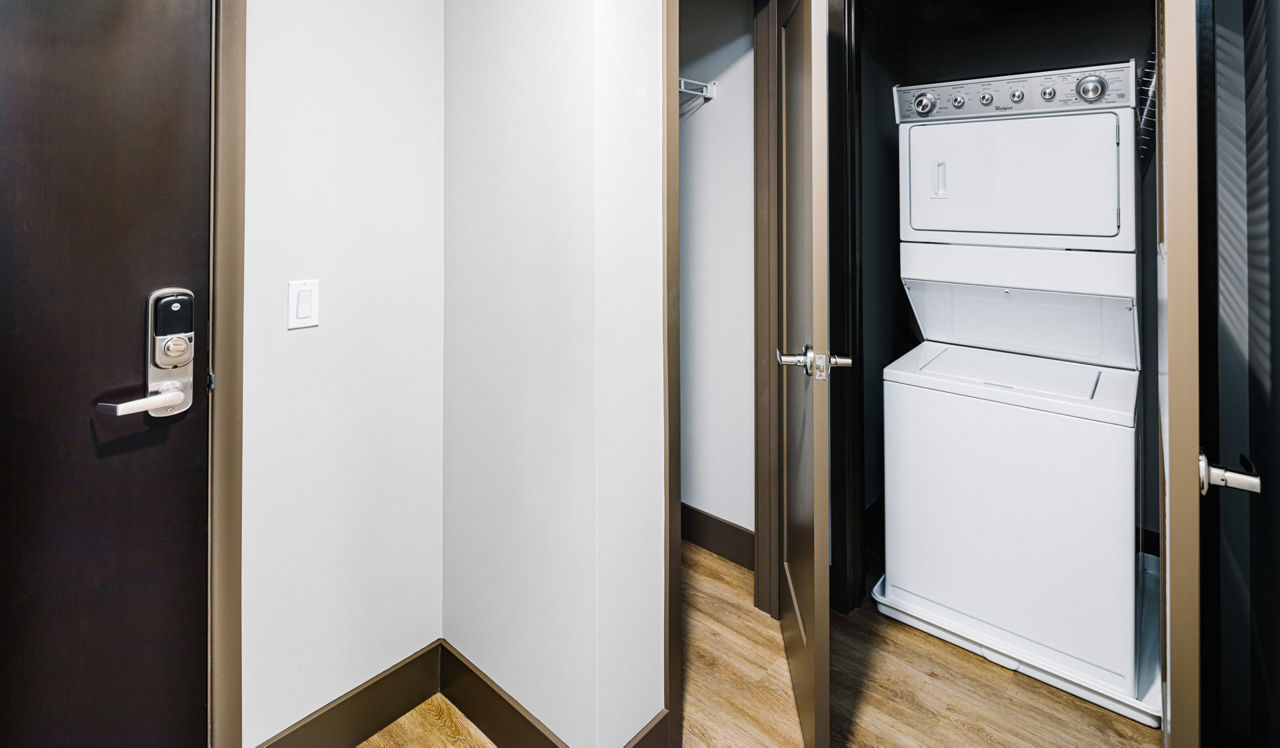 Indigo Apartment Homes - Redwood City, CA - Laundry