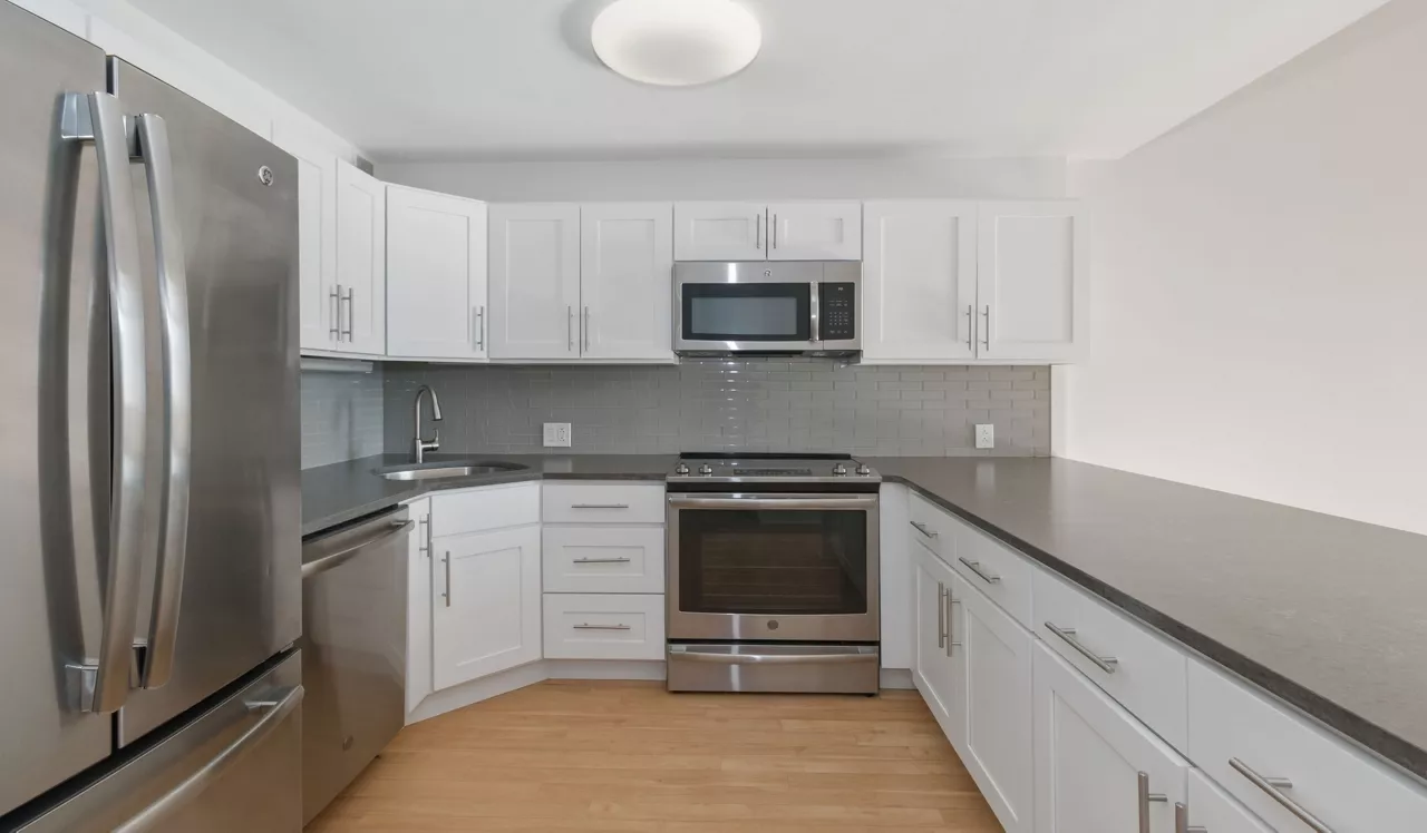 The Riverloft Apartment Homes - Philadelphia, PA - kitchen